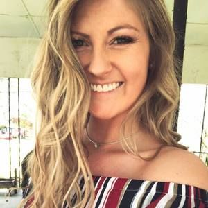 Meet your Posher, Kendra